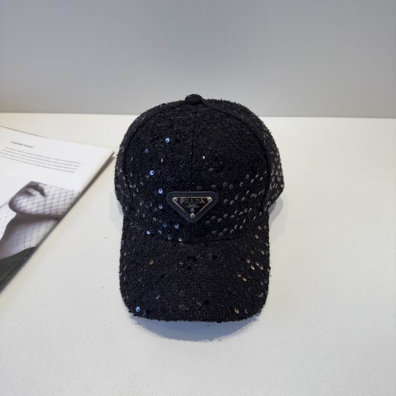 Prada cap (372)