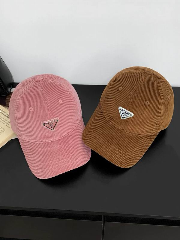 Prada cap (377)