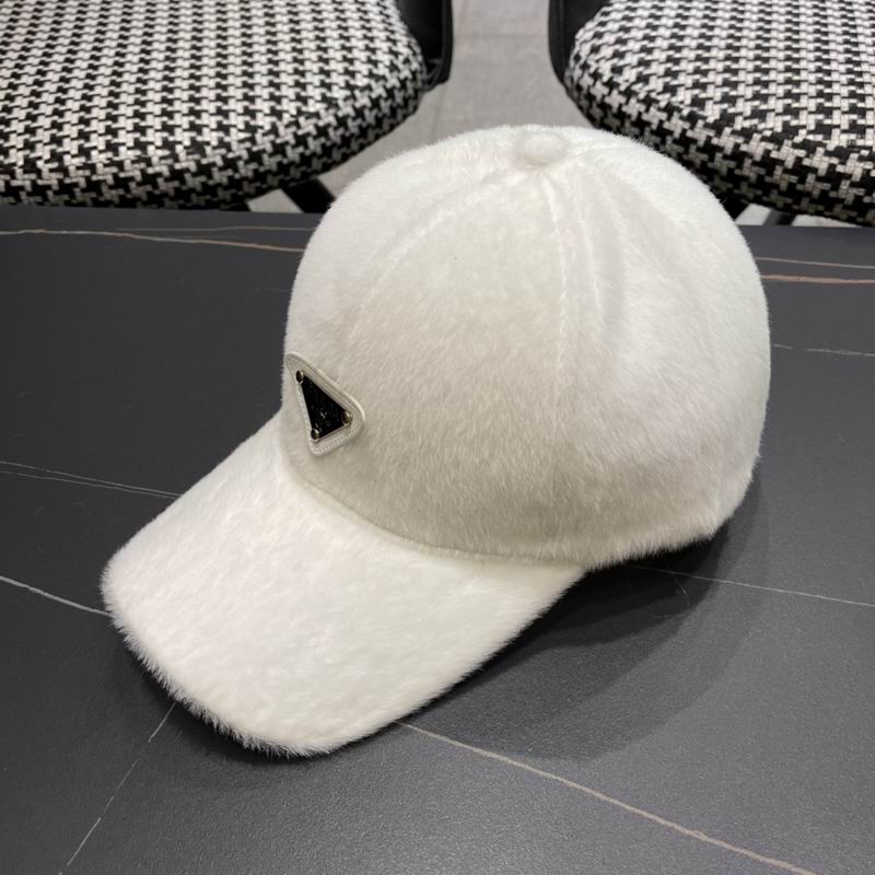 Prada cap (779)