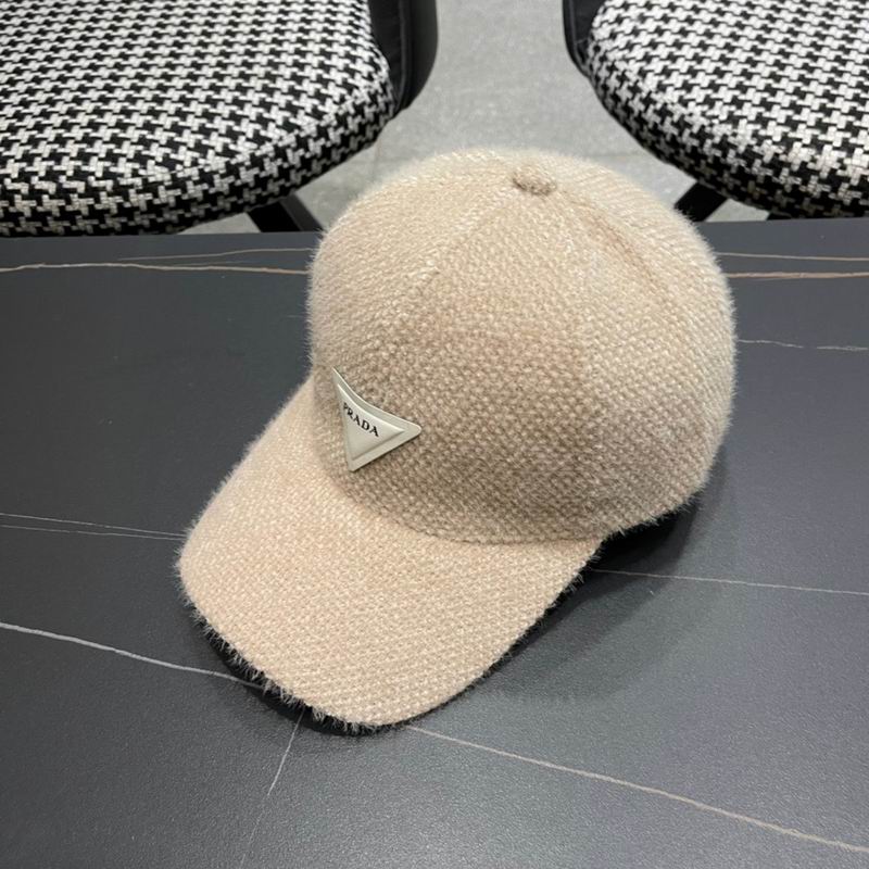 Prada cap (790)