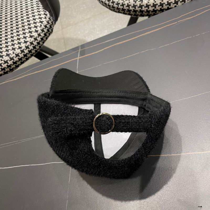 Prada cap (793)