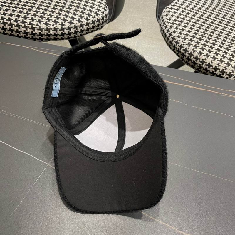 Prada cap (794)