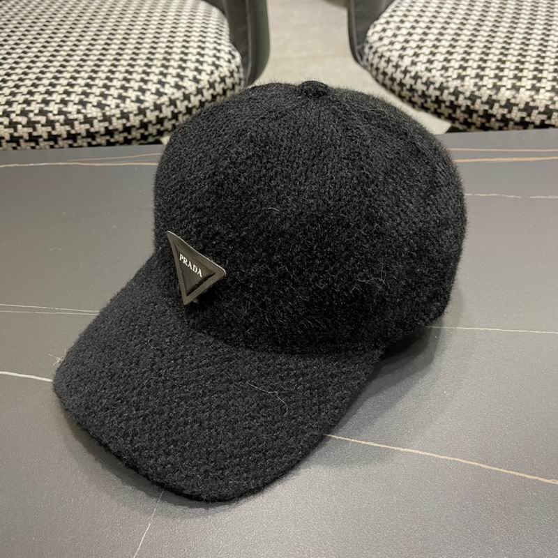 Prada cap (795)