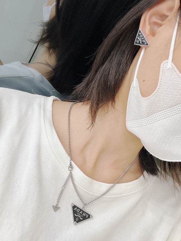 Prada earing 09yxq04 (6)