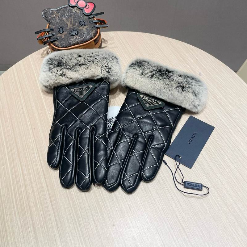 Prada gloves 146 (2)