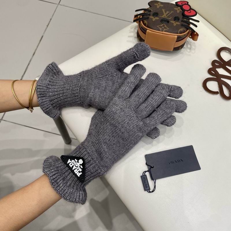 Prada gloves 32 (12)