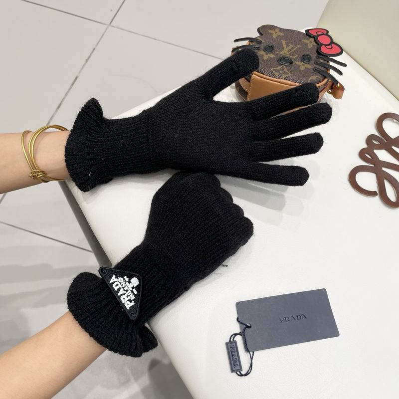 Prada gloves 32 (20)