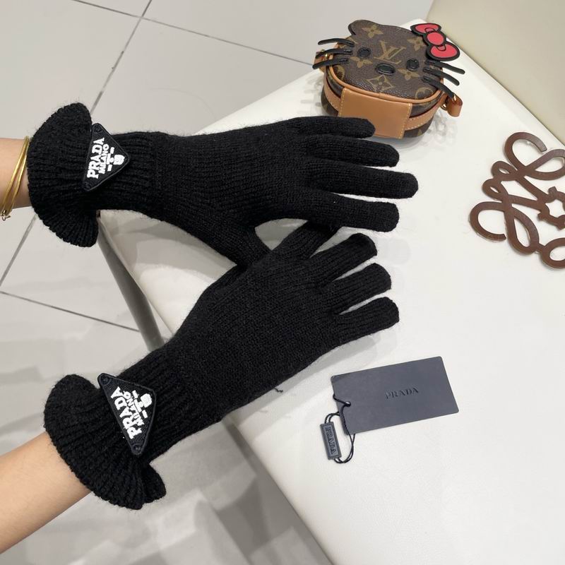 Prada gloves 32 (22)