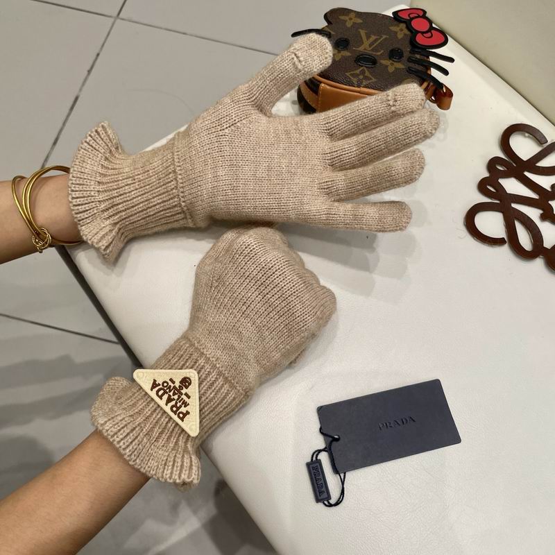Prada gloves 32 (34)