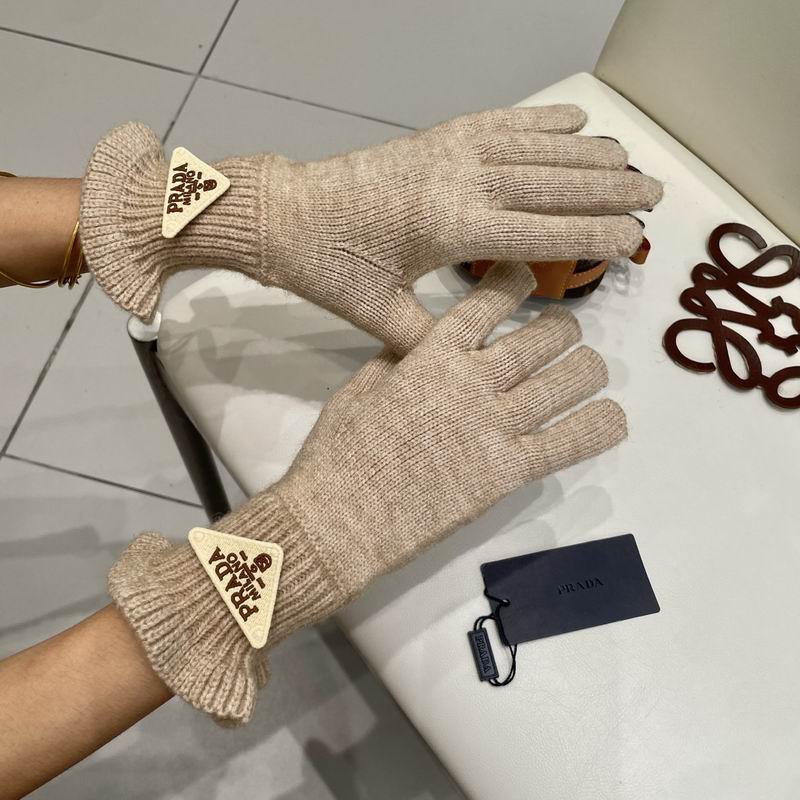 Prada gloves 32 (36)