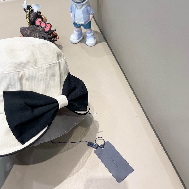 Prada hat (291)