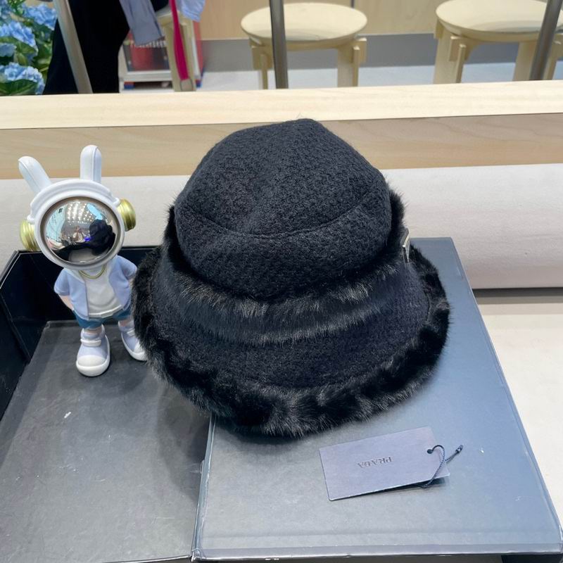 Prada hat (341)