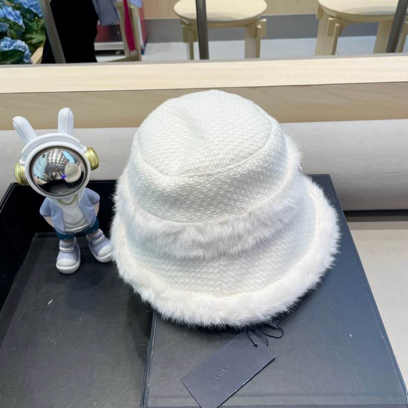 Prada hat (351)