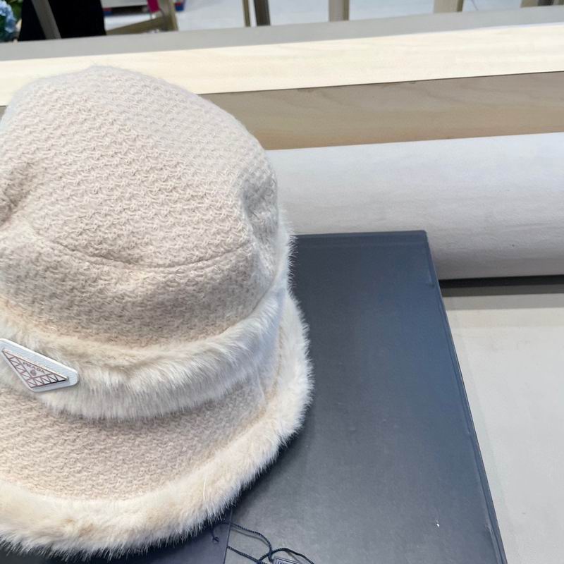 Prada hat (357)