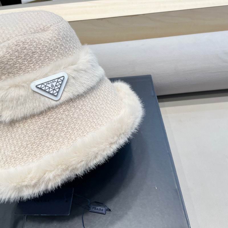 Prada hat (358)