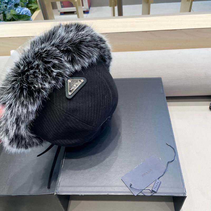 Prada hat (484)