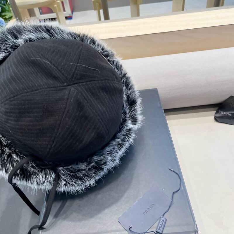 Prada hat (485)