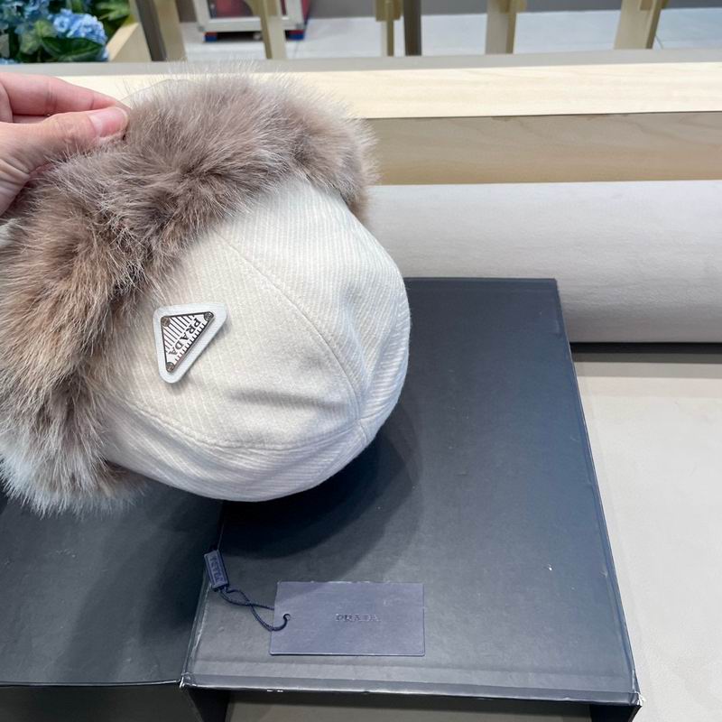 Prada hat (494)
