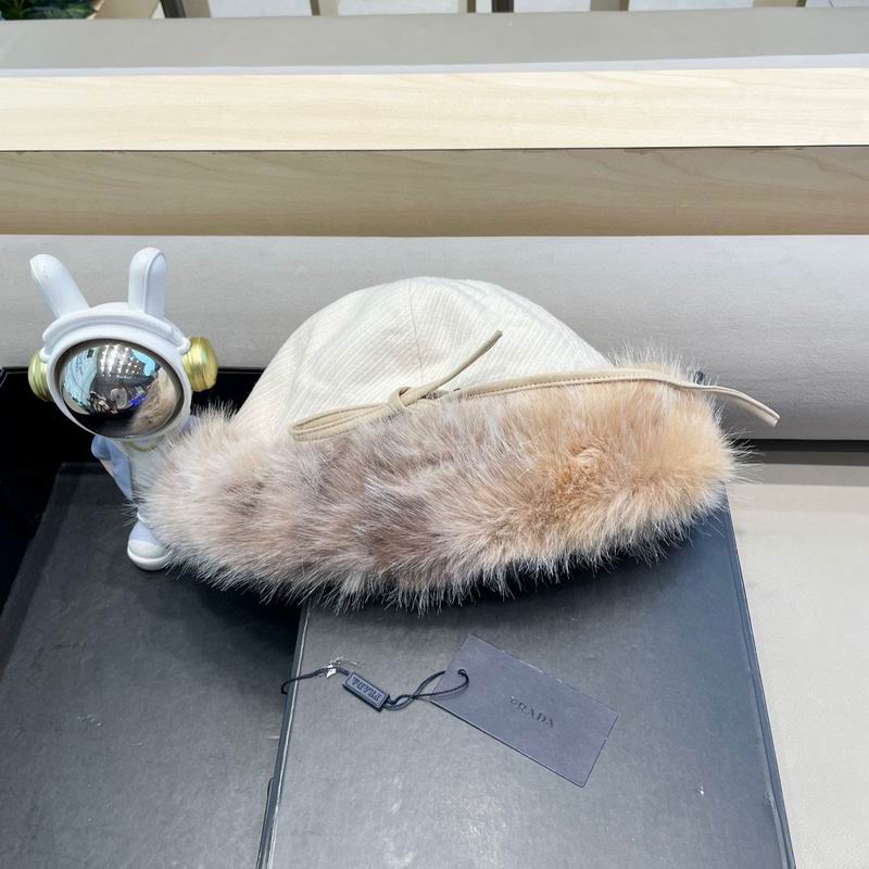Prada hat (500)