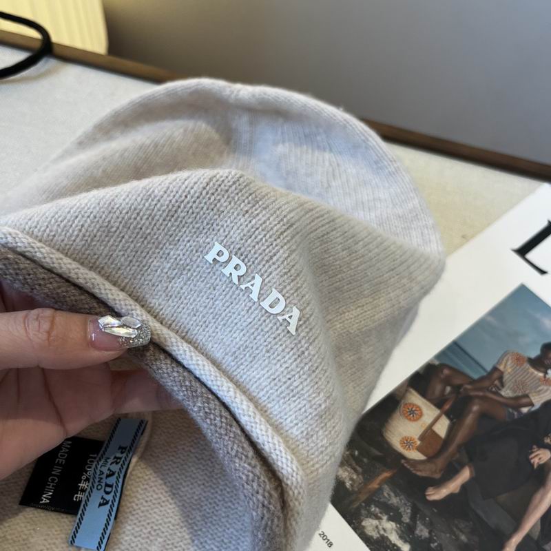 Prada hat dx (694)