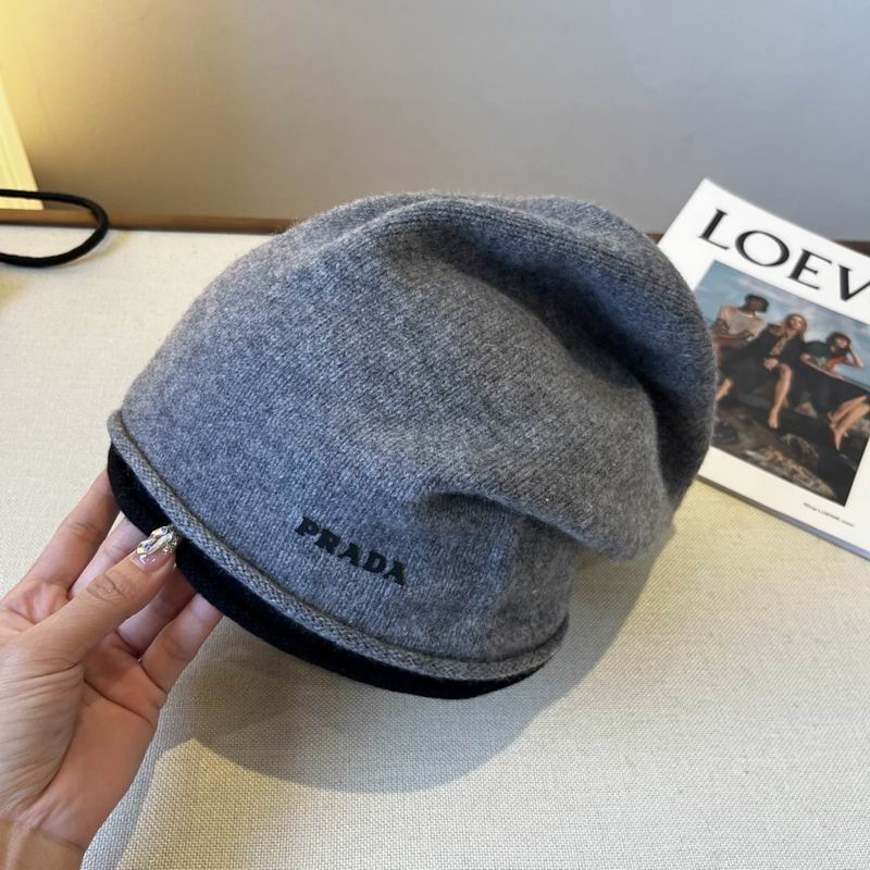 Prada hat dx (702)
