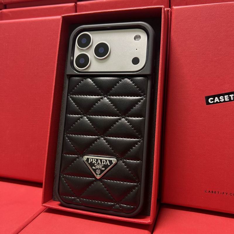 Prada iPhone 17-17Pro Max 41 (1)