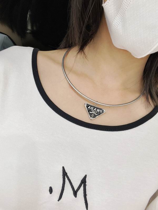Prada necklace 09yxq02 (4)