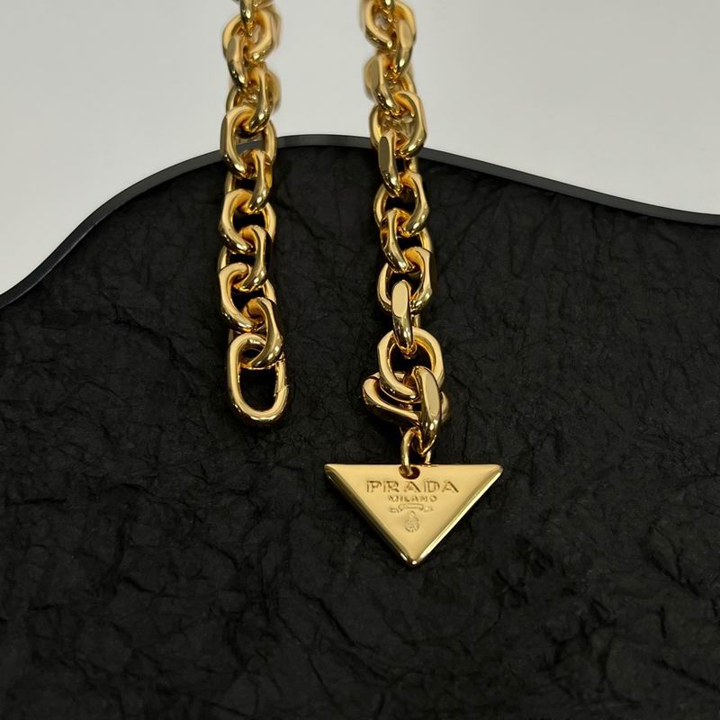 Prada necklace 09yxq06 (6)