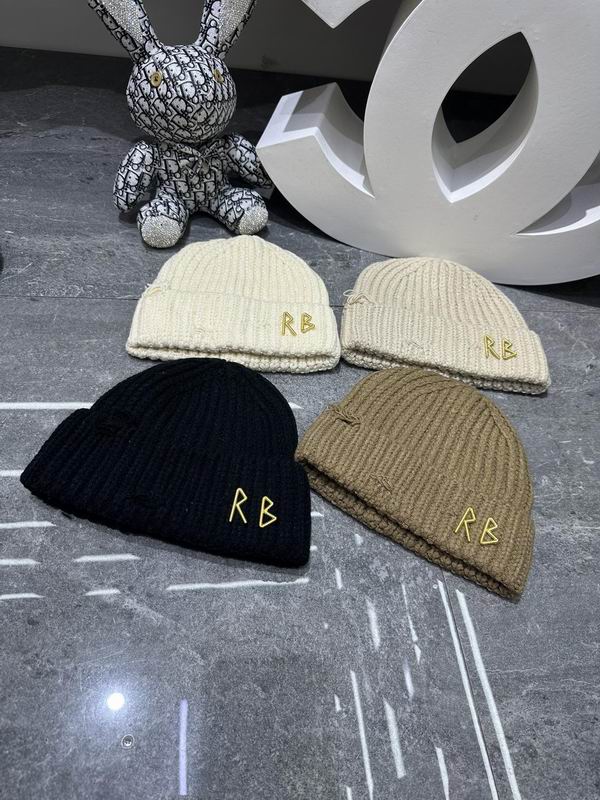 RB Hat dx (1743)