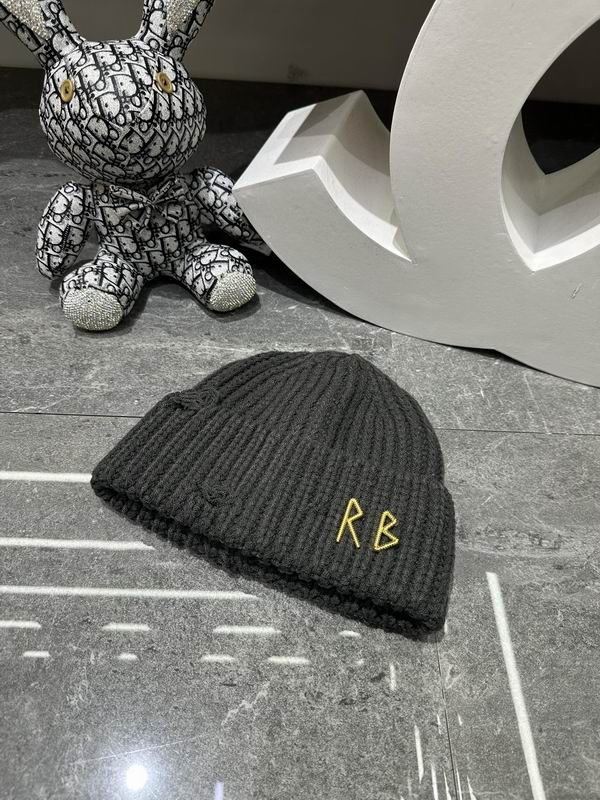 RB Hat dx (1746)