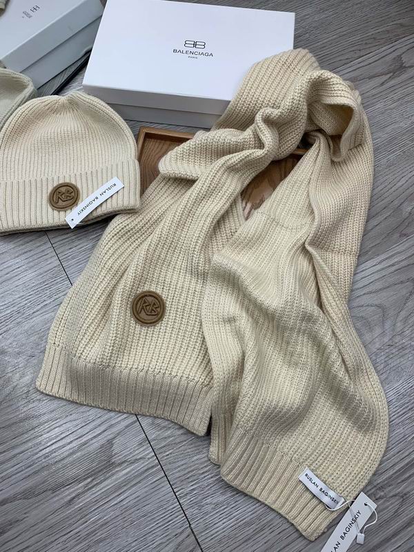 RB Scarf Hat E (2017)