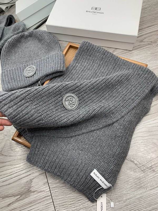 RB Scarf Hat E (2045)