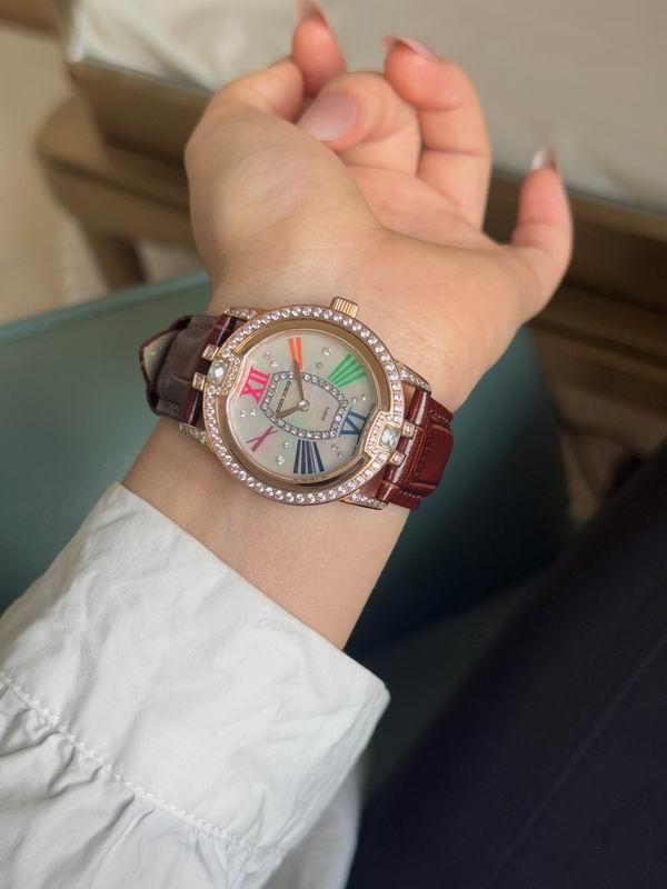 Roger Dubuis 35mm 17 (1)