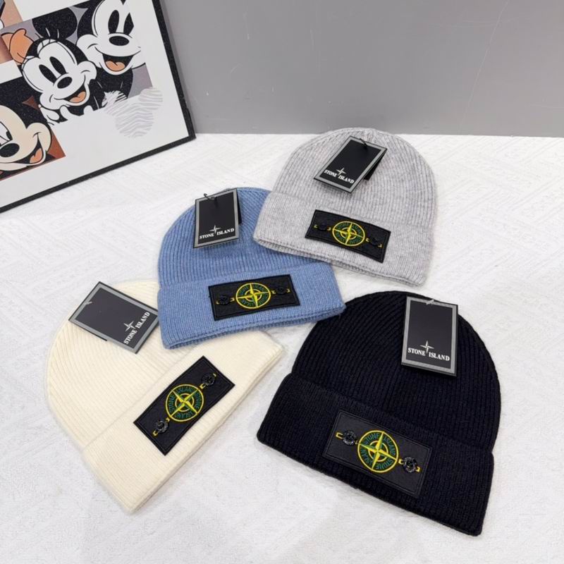 Stone Island hat (135)