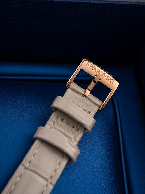 Swarovski 36mm 89 (29)