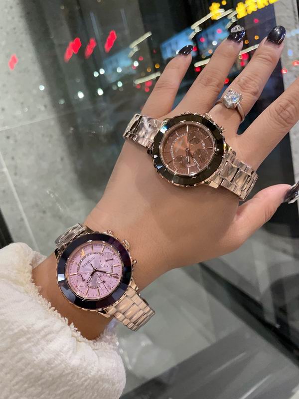 Swarovski 39mm 11 (1)