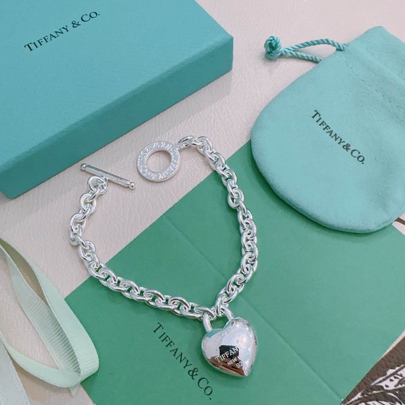 Tiffany bracelet 09yxx05 (5)