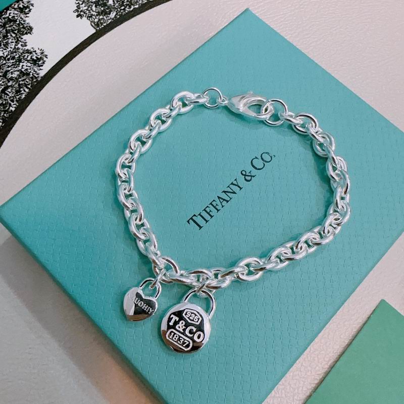 Tiffany bracelet 09yxx109 (6)
