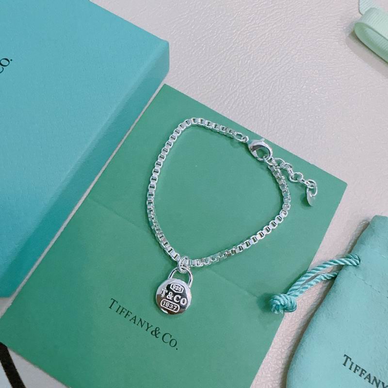 Tiffany bracelet 09yxx110 (3)