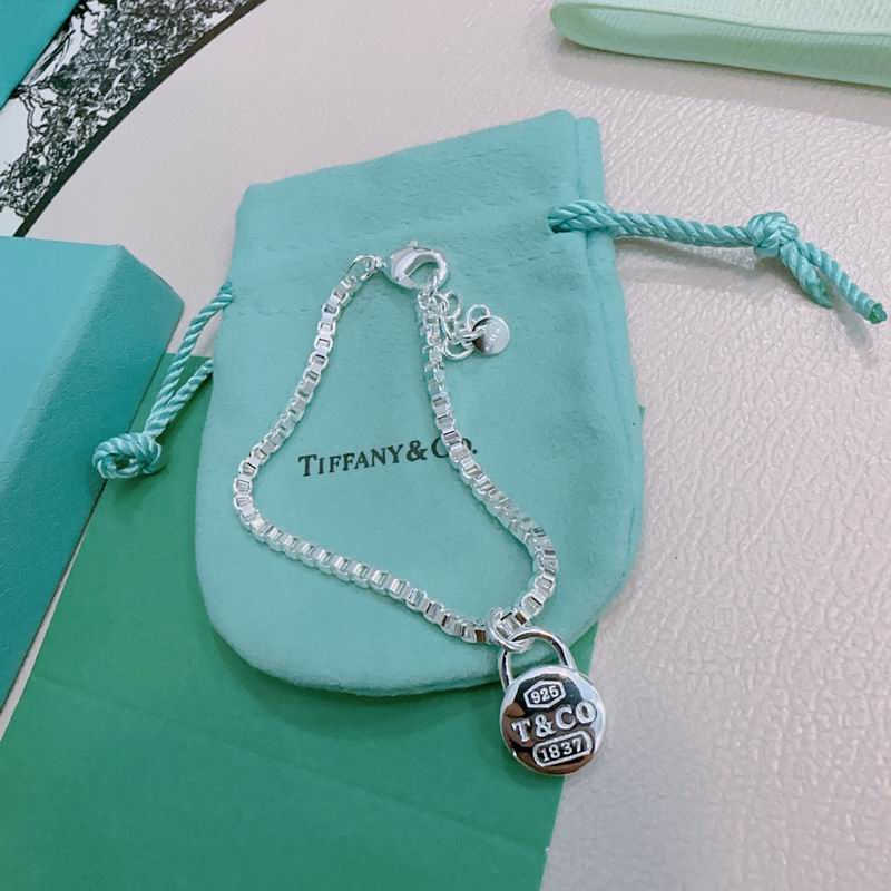 Tiffany bracelet 09yxx110 (4)