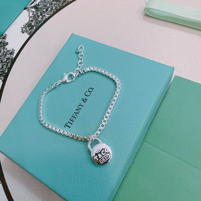 Tiffany bracelet 09yxx110 (5)