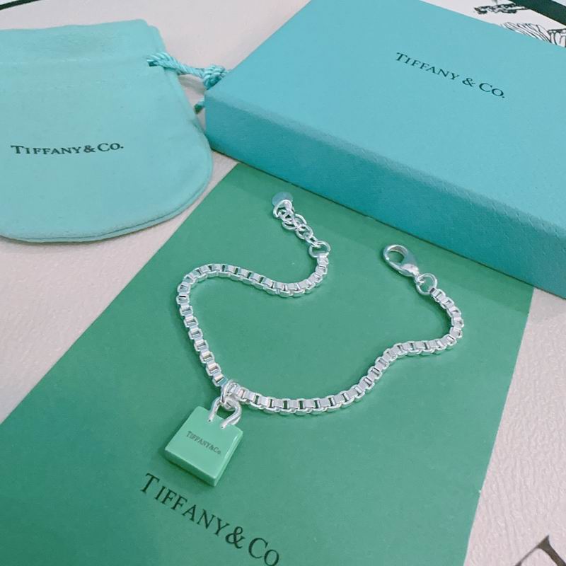 Tiffany bracelet 09yxx30 (2)