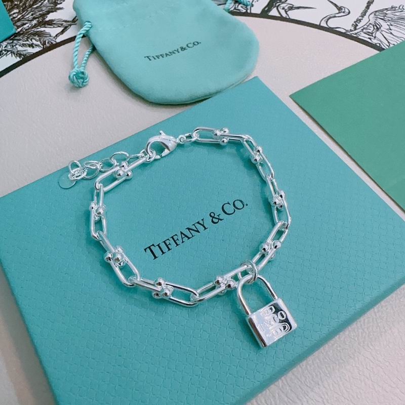 Tiffany bracelet 09yxx31 (1)