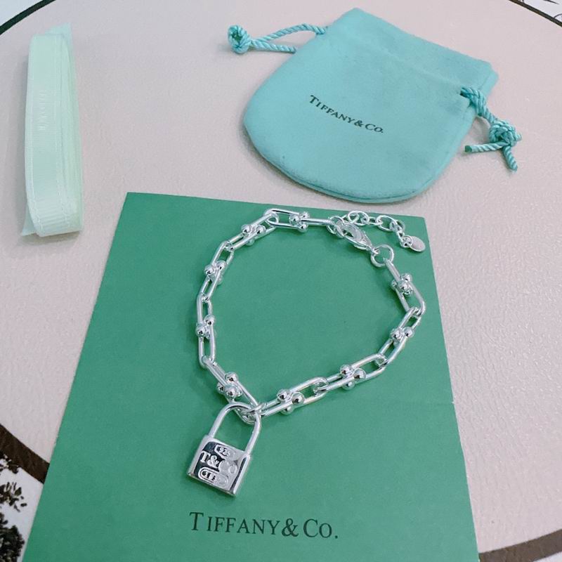 Tiffany bracelet 09yxx31 (6)