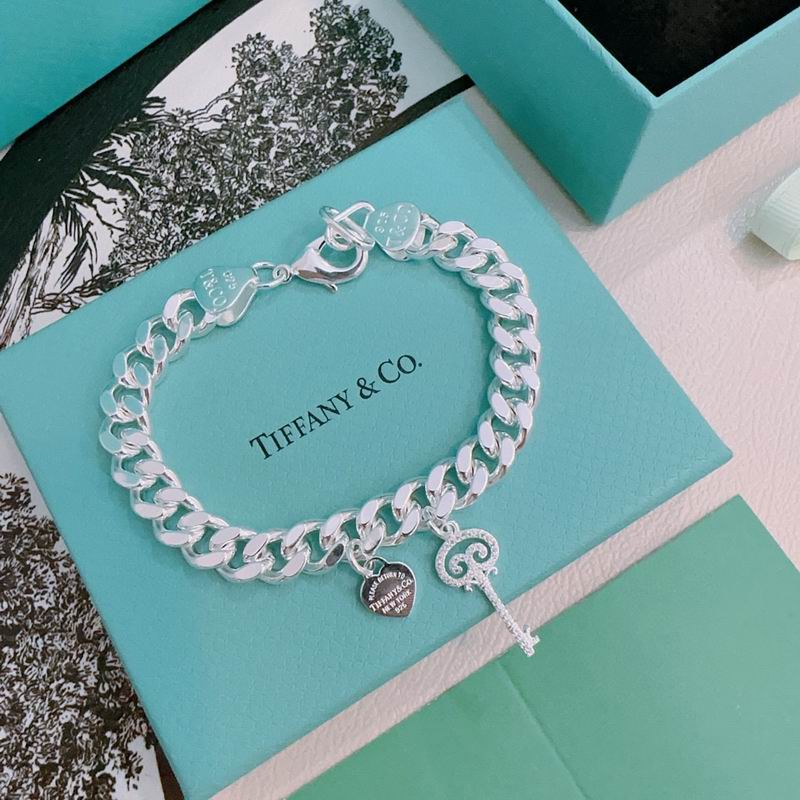 Tiffany bracelet 09yxx43 (1)