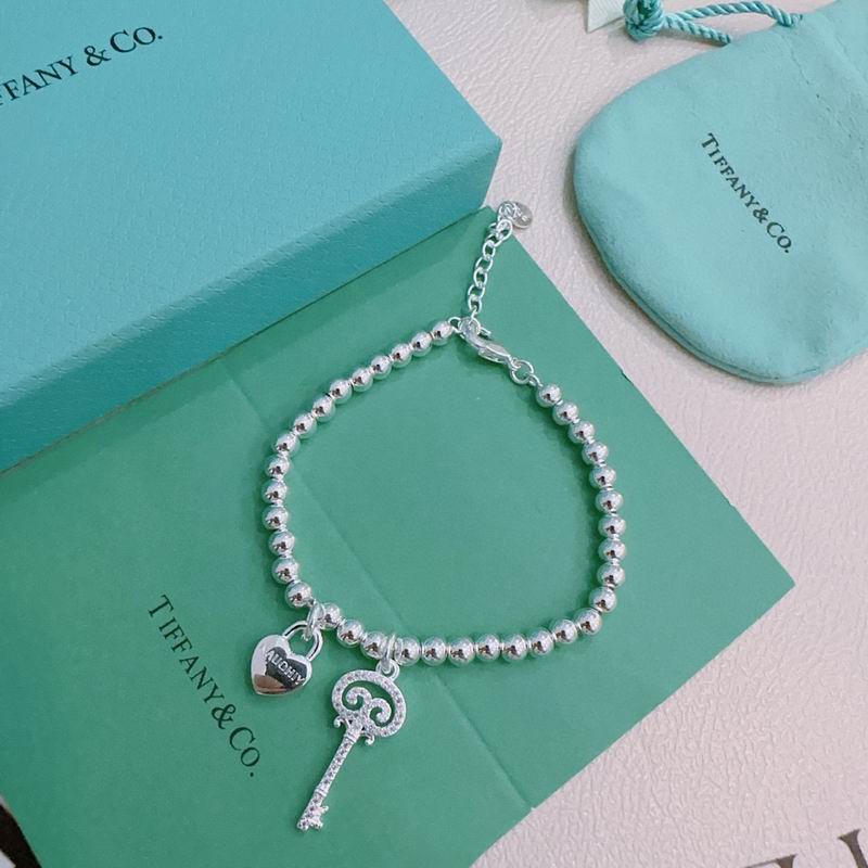 Tiffany bracelet 09yxx46 (4)