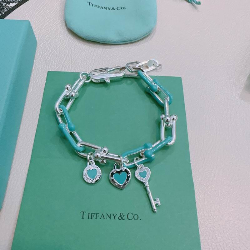 Tiffany bracelet 09yxx60 (5)