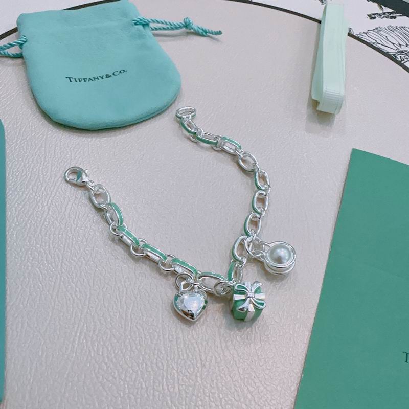 Tiffany bracelet 09yxx61 (3)