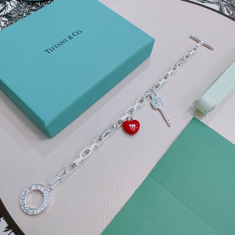 Tiffany bracelet 09yxx62 (4)