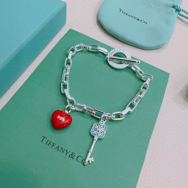 Tiffany bracelet 09yxx62 (5)